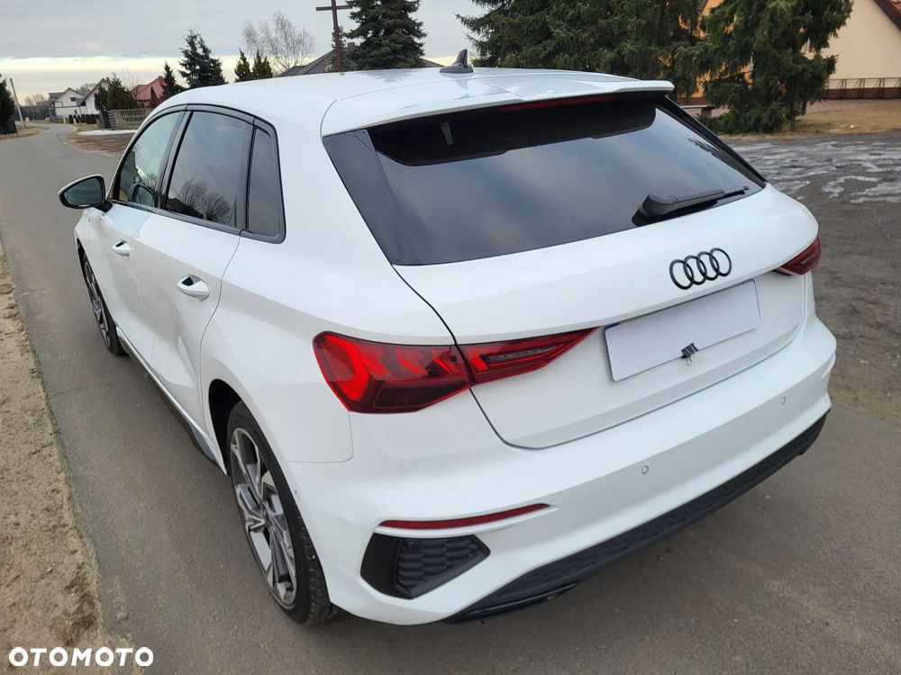 Audi A3 Sportback 2.0 TDI (clean diesel) S tronic S line Sportpaket - 8