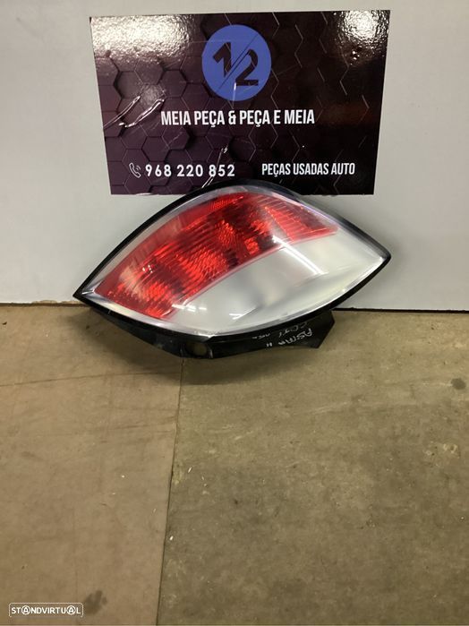 Farolim traseiro esquerdo Opel Astra H cdti de 2005 - 1
