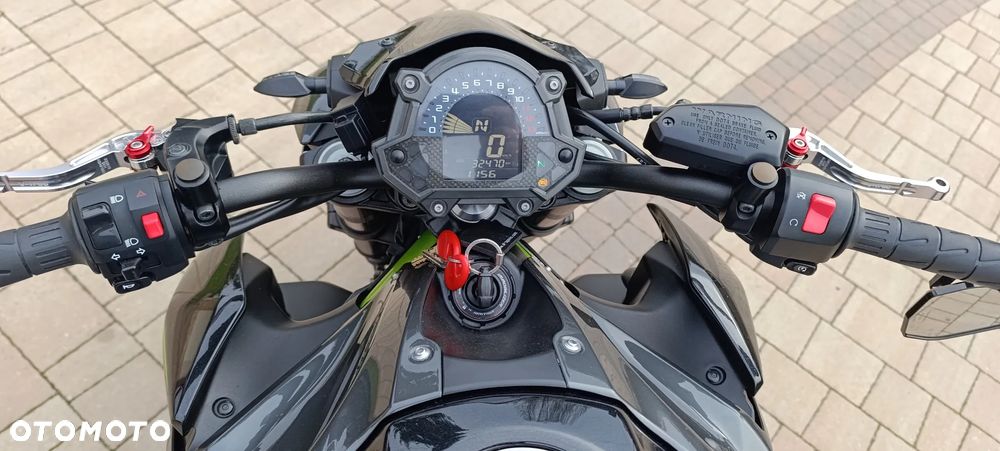 Kawasaki Z 900 - 15