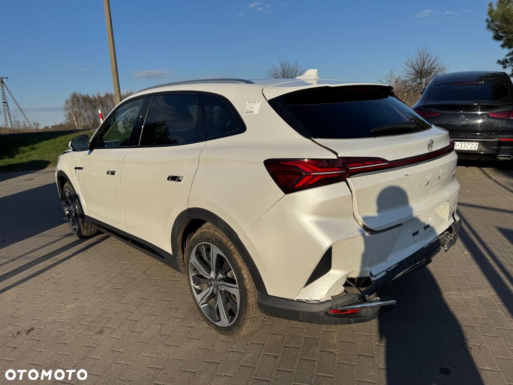 MG Marvel R Luxury - 2