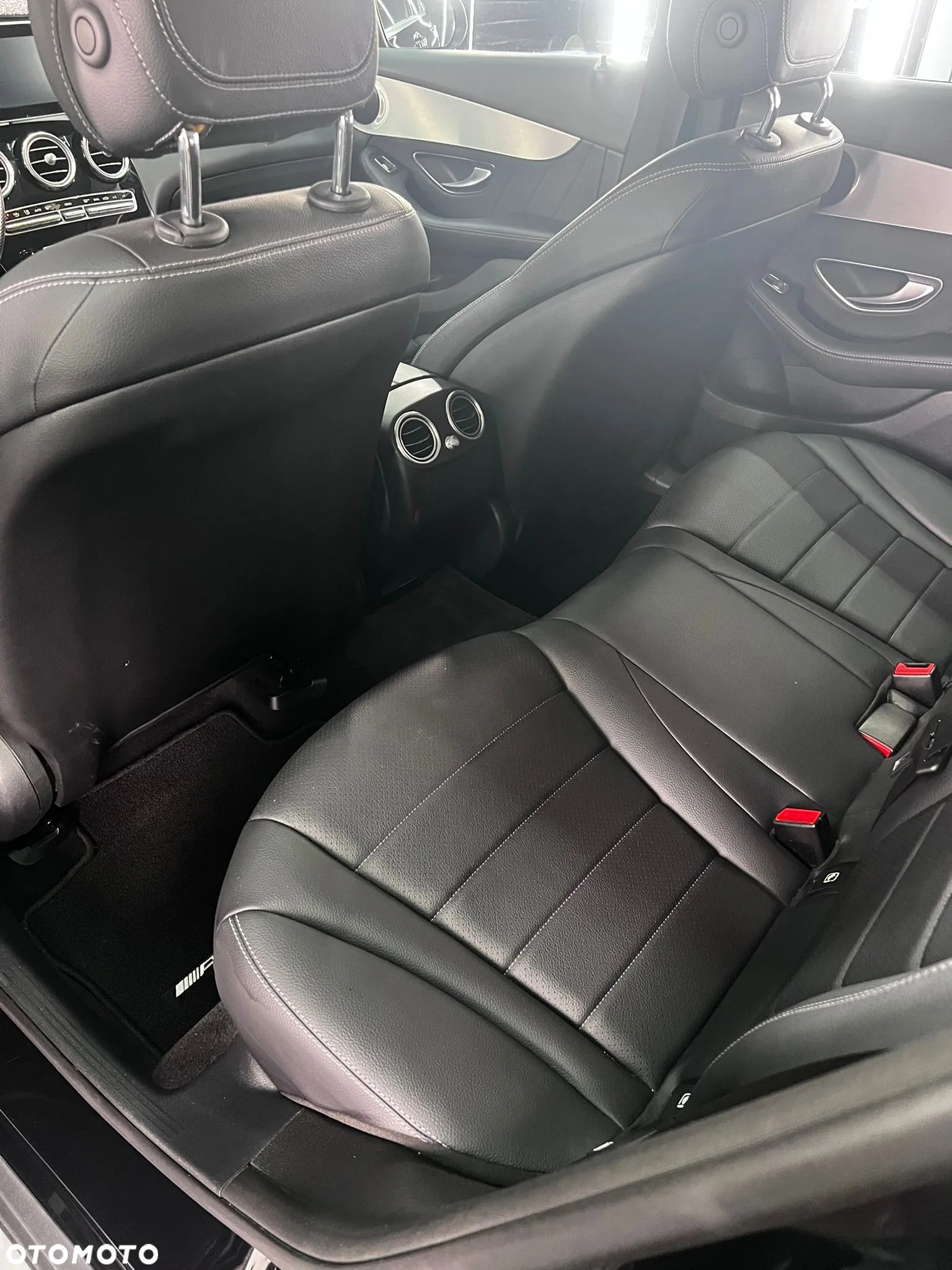 Mercedes-Benz GLC Coupe 250 4-Matic - 10