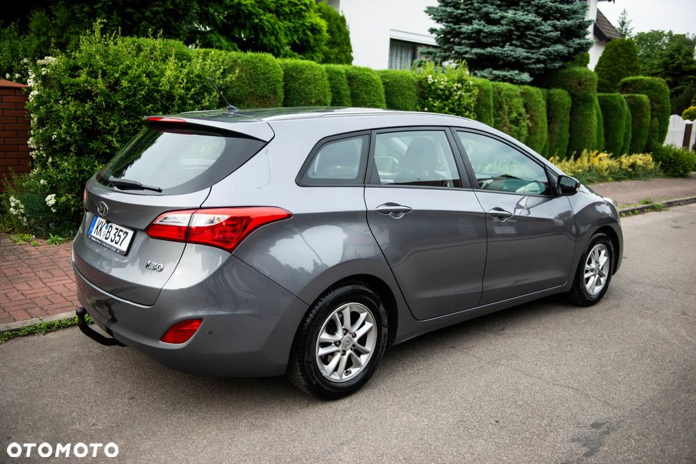 Hyundai i30 1.6 GDI Premium - 5