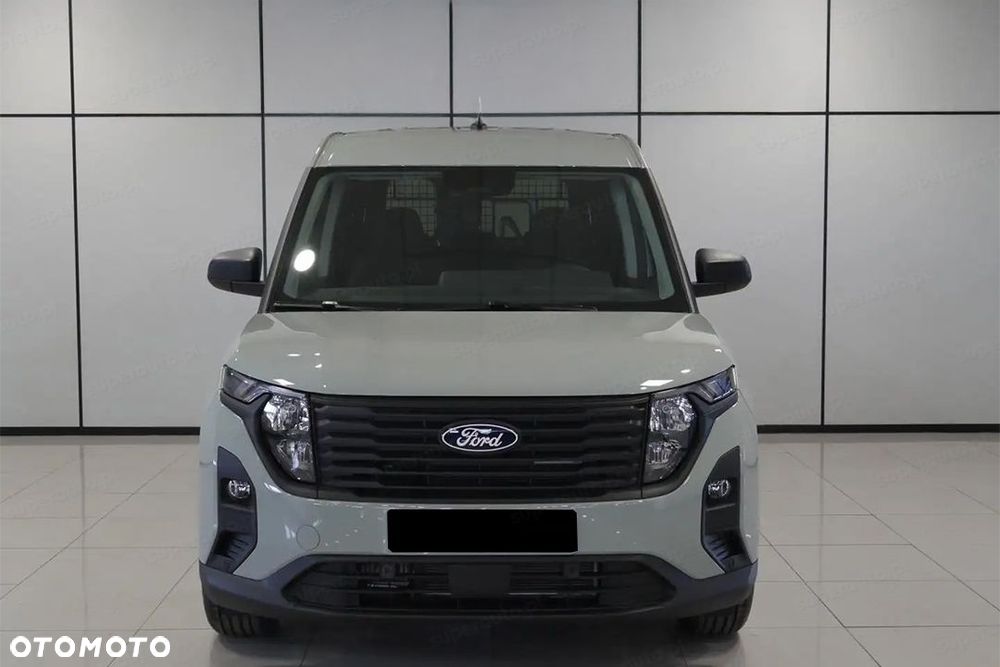 Ford Transit Courier - 4