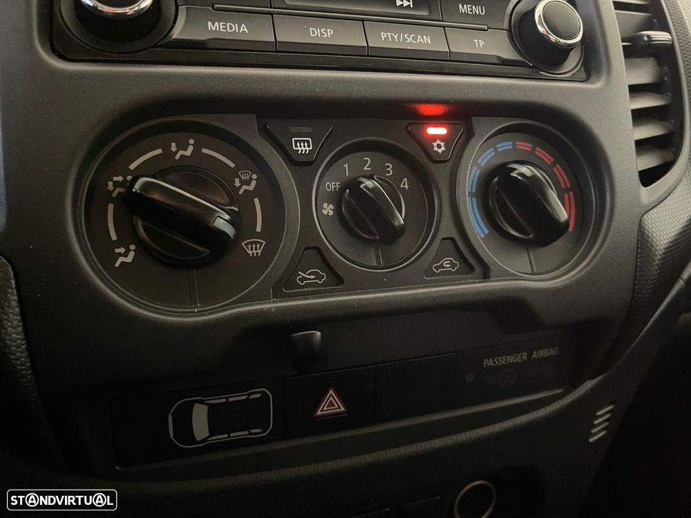 Mitsubishi L200 2.3 DI-D Strakar CD Intense 4WD - 19