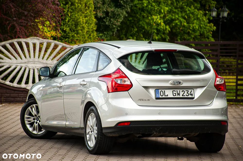 Ford Focus 1.6 TDCi DPF Champions Edition - 34