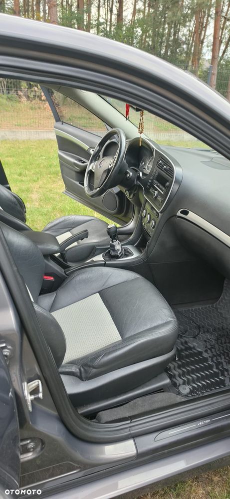 Saab 9-3 1.9 TiD Vector - 14