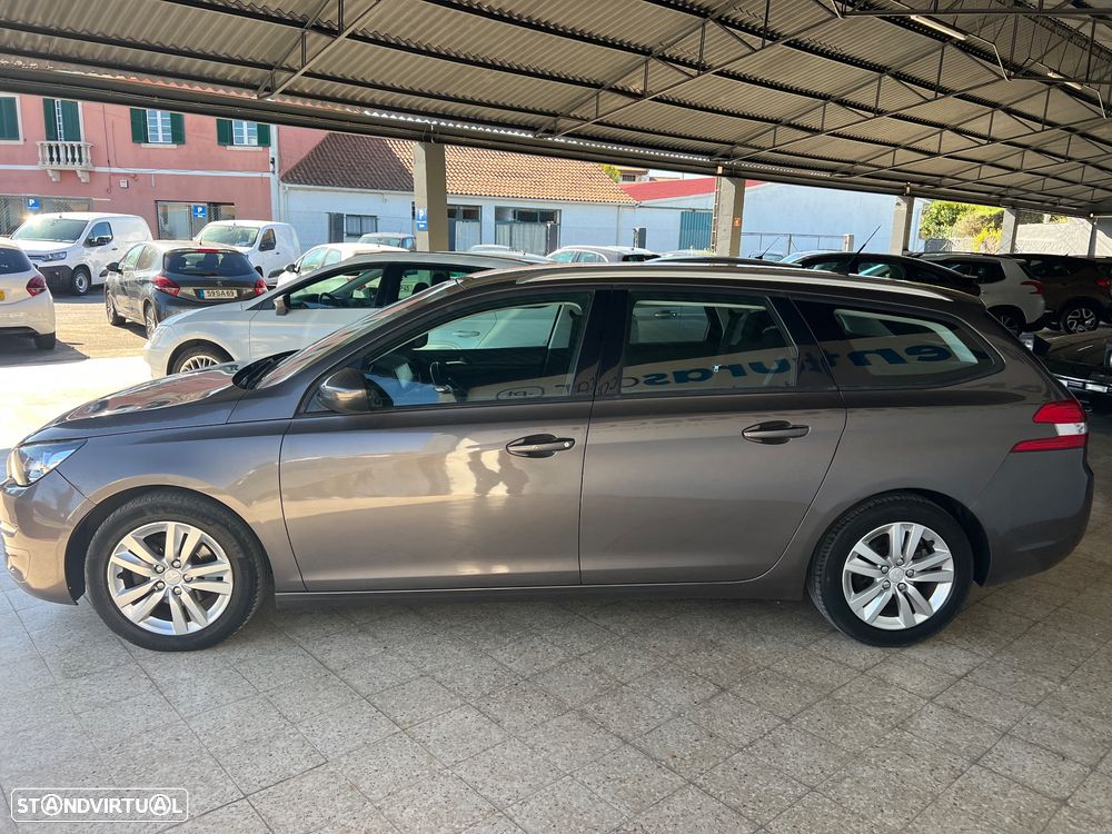 Peugeot 308 SW 1.2 PureTech Style - 41