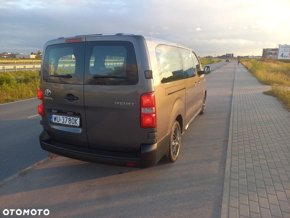 Toyota Proace Verso 2.0 D4-D Long Family - 5