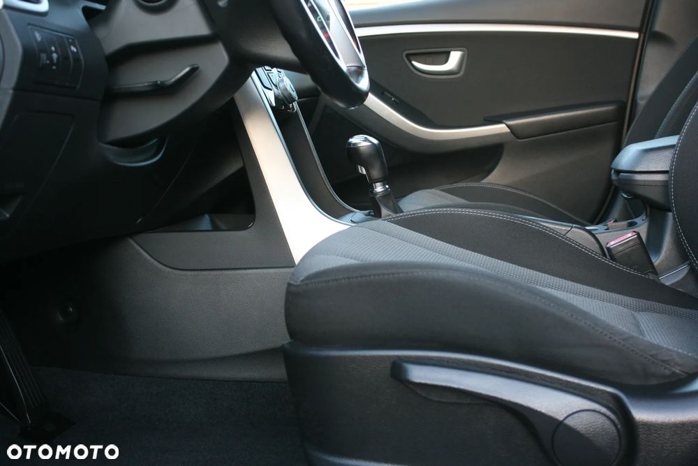 Hyundai i30 1.4 Style - 34