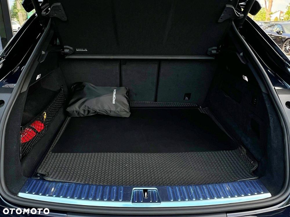 Porsche Cayenne - 31