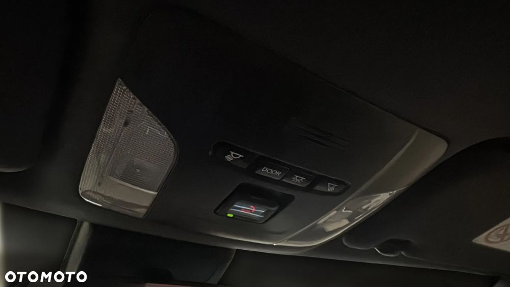 Toyota Corolla 1.8 Hybrid Active - 10