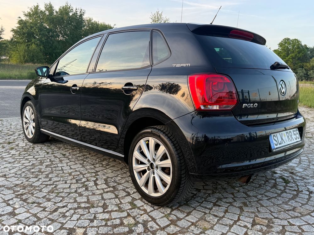 Volkswagen Polo 1.4 16V Highline - 28