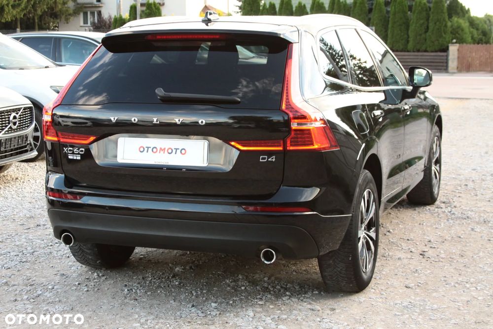 Volvo XC 60 D4 Geartronic Momentum - 13