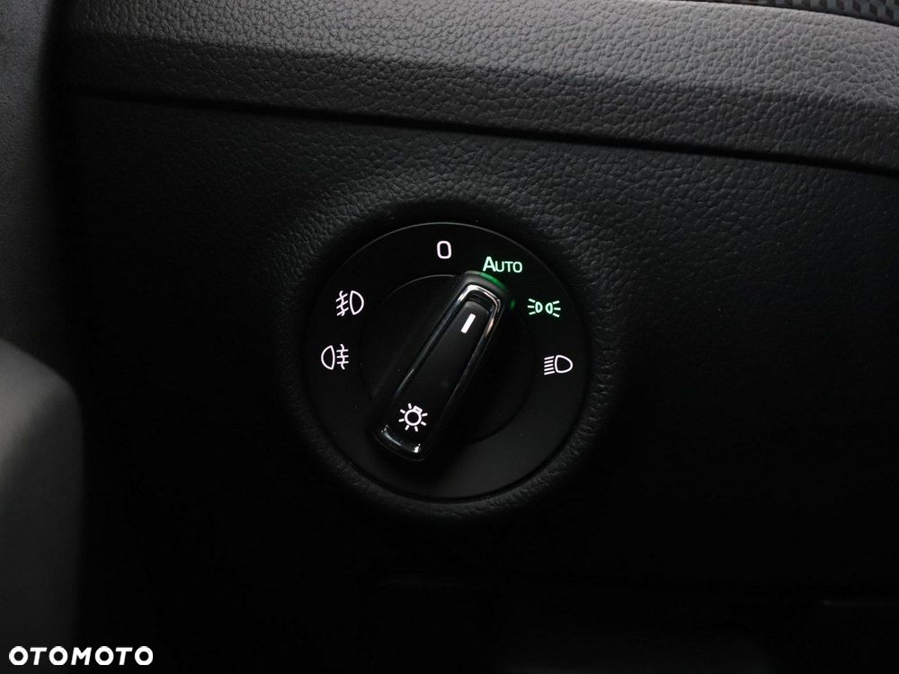 Skoda Superb 2.0 TSI 4x4 DSG Sportline - 38