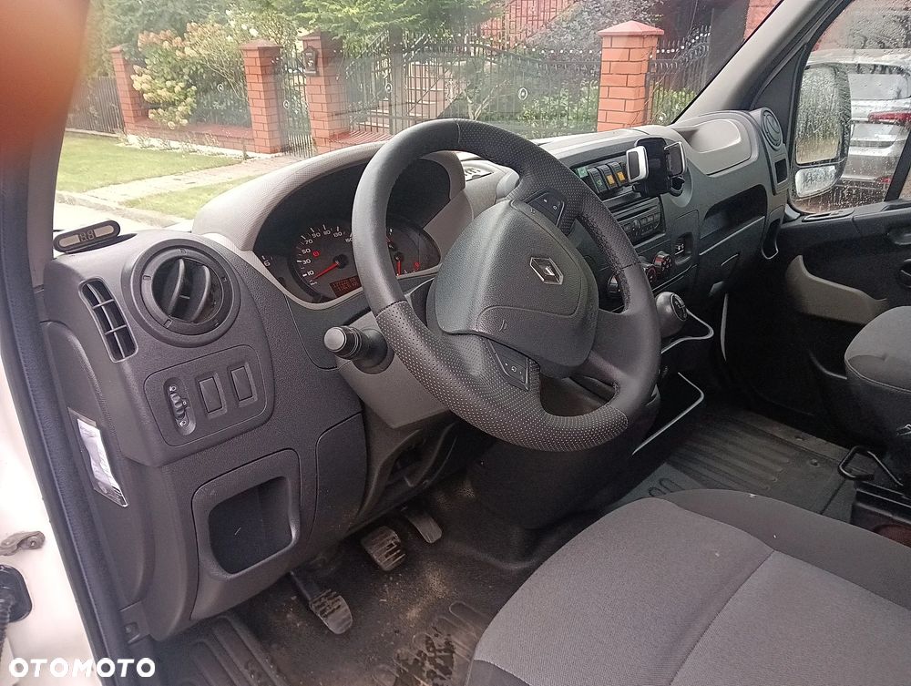 Renault Master - 18