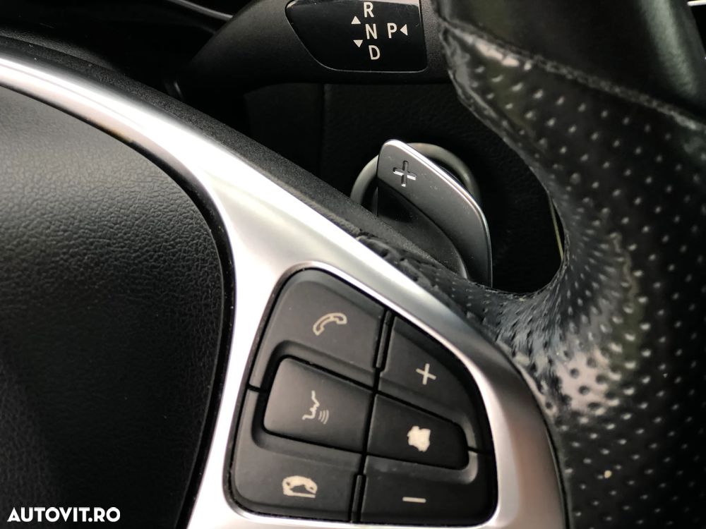 Mercedes-Benz GLC 250 d 4MATIC - 33
