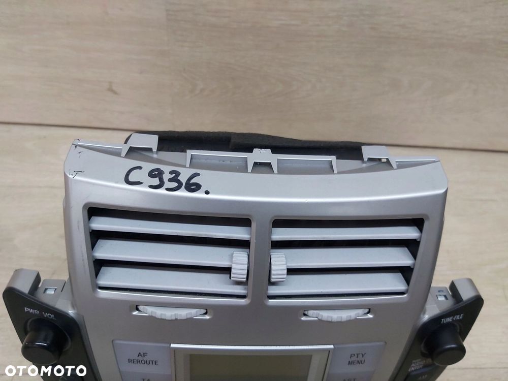 Toyota Yaris II Radio CD 58828 86120-52810 - 3