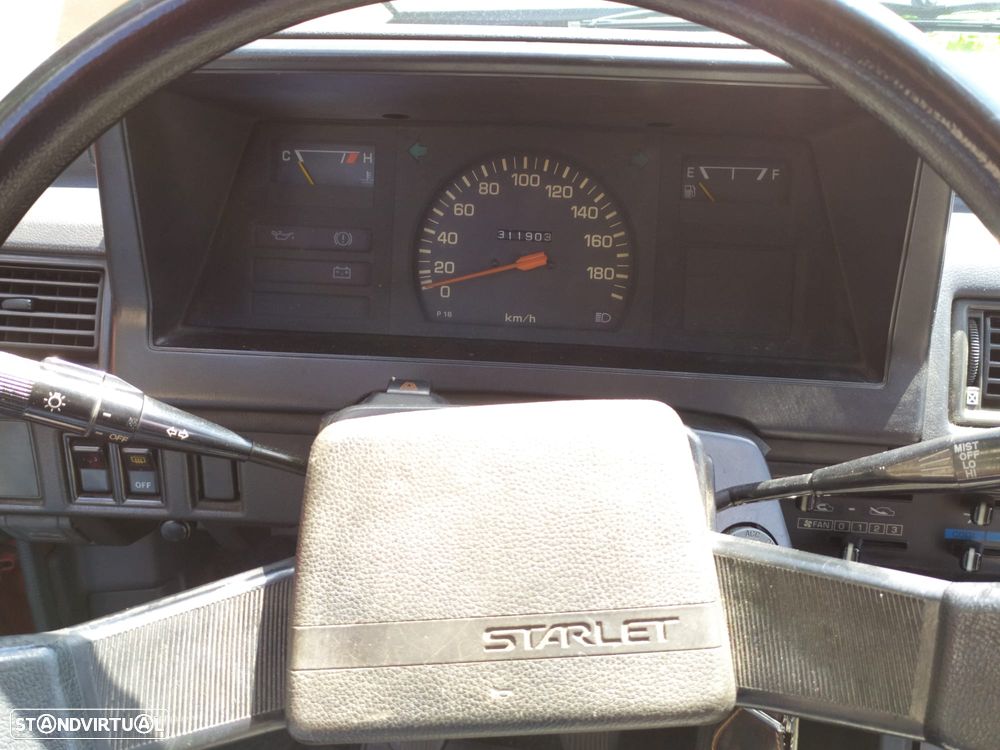 Toyota Starlet 1.0 - 9