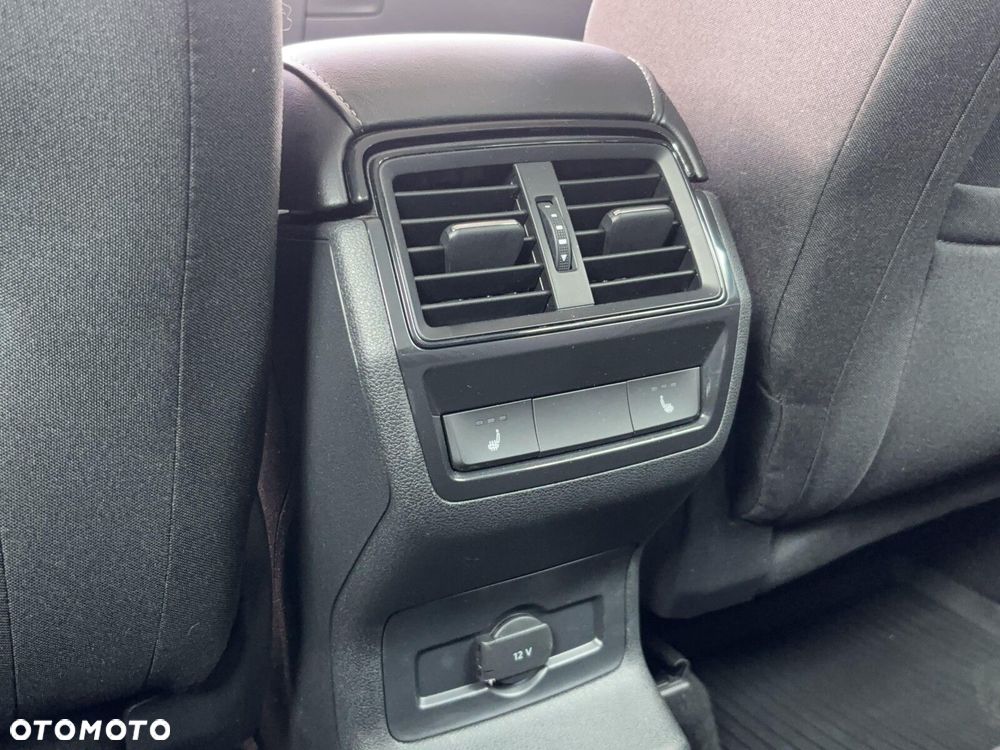 Skoda Karoq 1.5 TSI ACT Selection DSG - 16