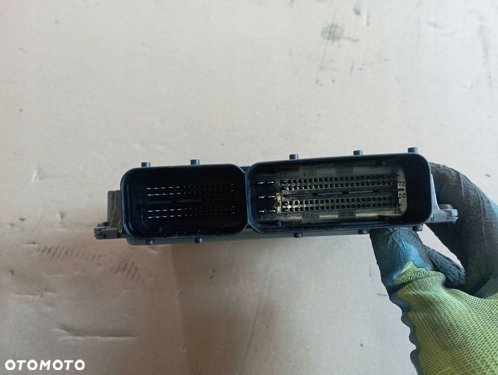 VW TOURAN II 2 STEROWNIK SILNIKA KOMPUTER 03L906023NE - 3