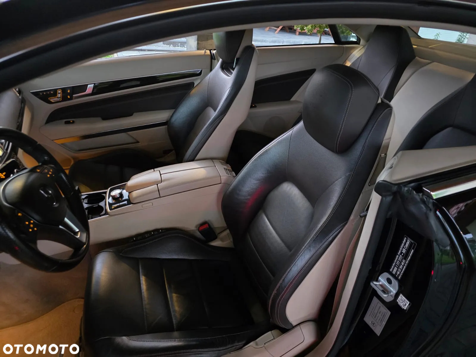 Mercedes-Benz Klasa E 250 - 10