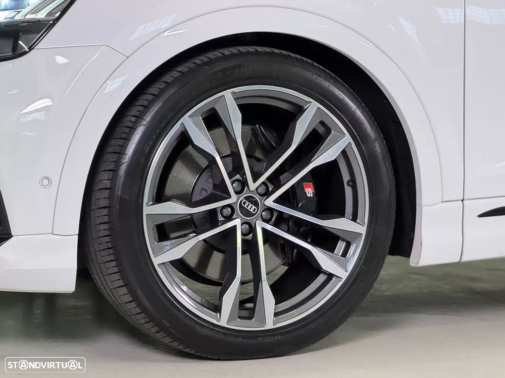 Audi SQ8 TFSI quattro Tiptronic - 18