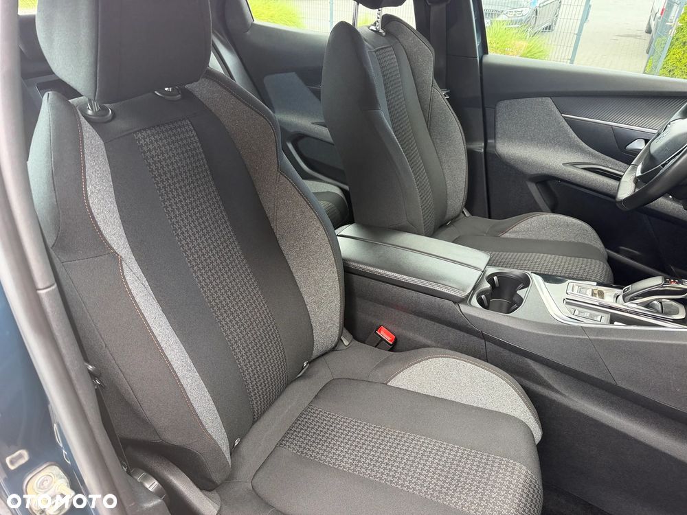 Peugeot 3008 - 13