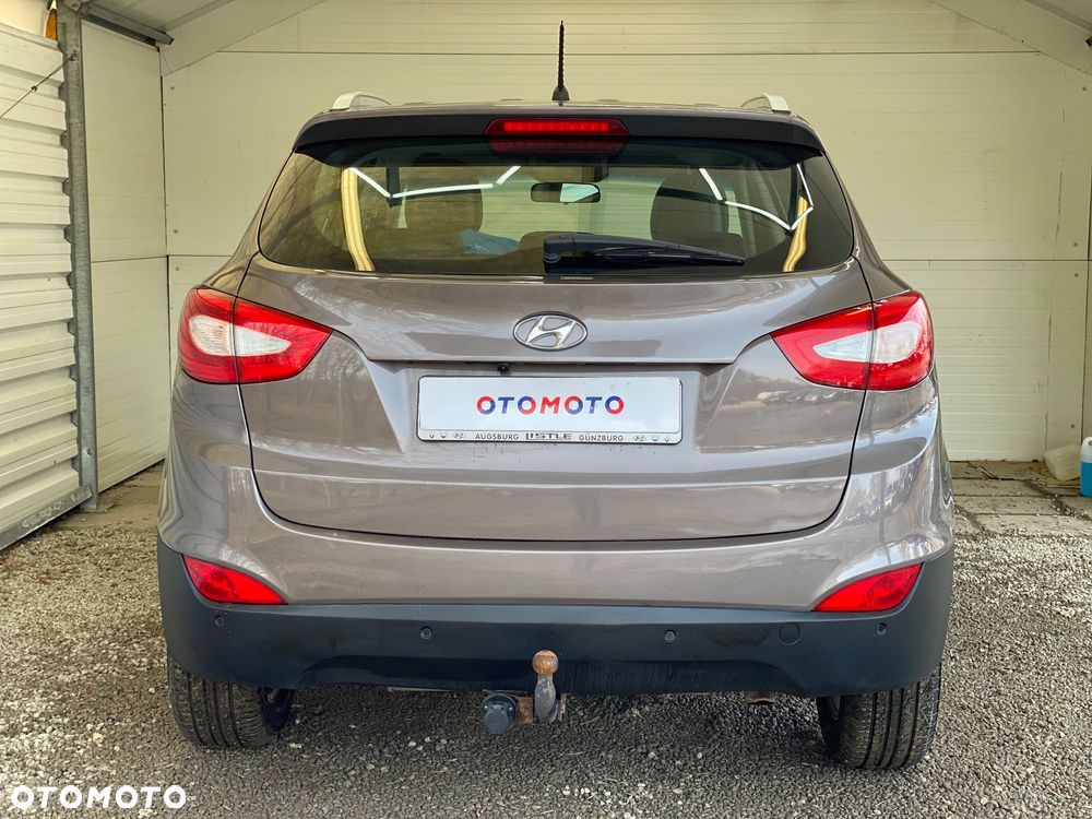 Hyundai ix35 2.0 CRDi 4WD Automatik Fifa World Cup Gold Edition - 5