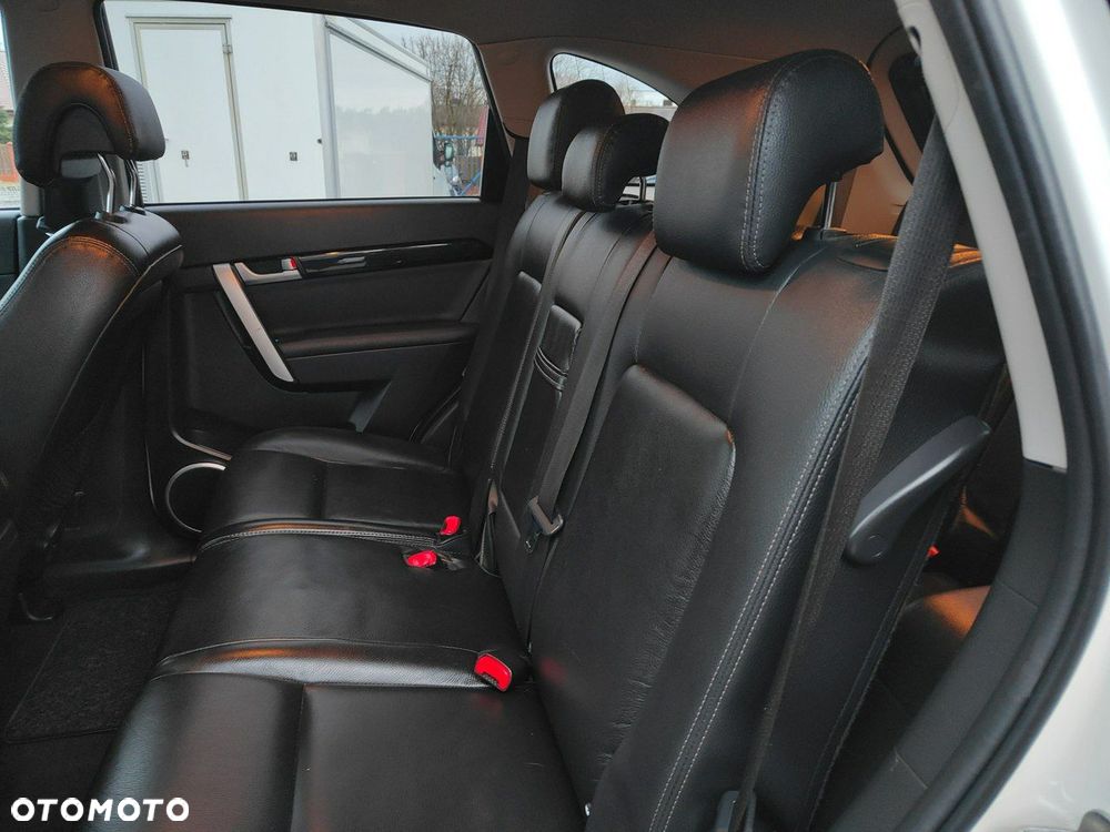 Chevrolet Captiva 2.2 2WD LT+ - 27