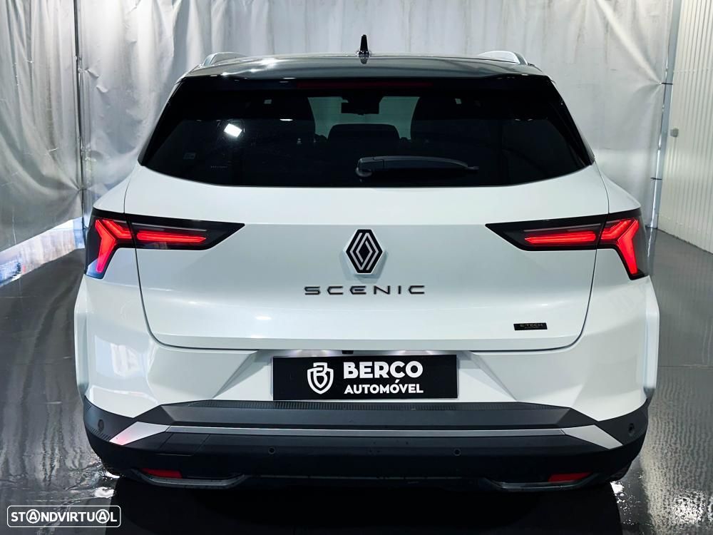 Renault Scénic 220 Long Range Techno — fotografia 5