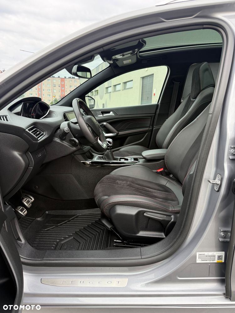 Peugeot 308 PureTech 130 GPF Stop & Start GT Pack - 9