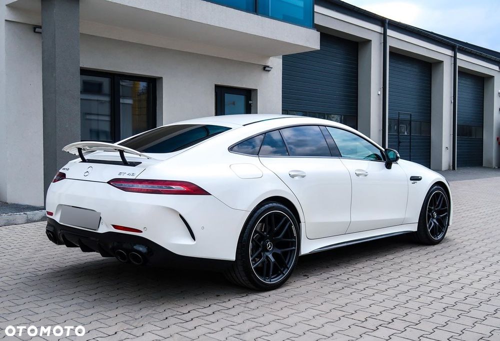 Mercedes-Benz AMG GT 43 4-Matic+ - 14