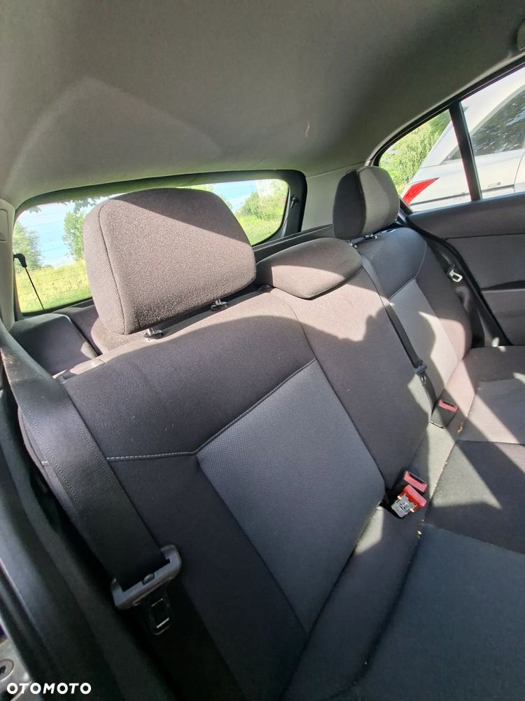 Opel Astra - 10