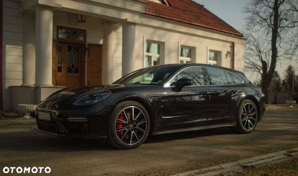 Porsche Panamera Turbo - 4