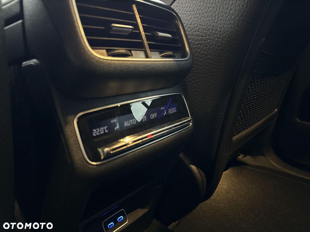 Mercedes-Benz GLE - 17