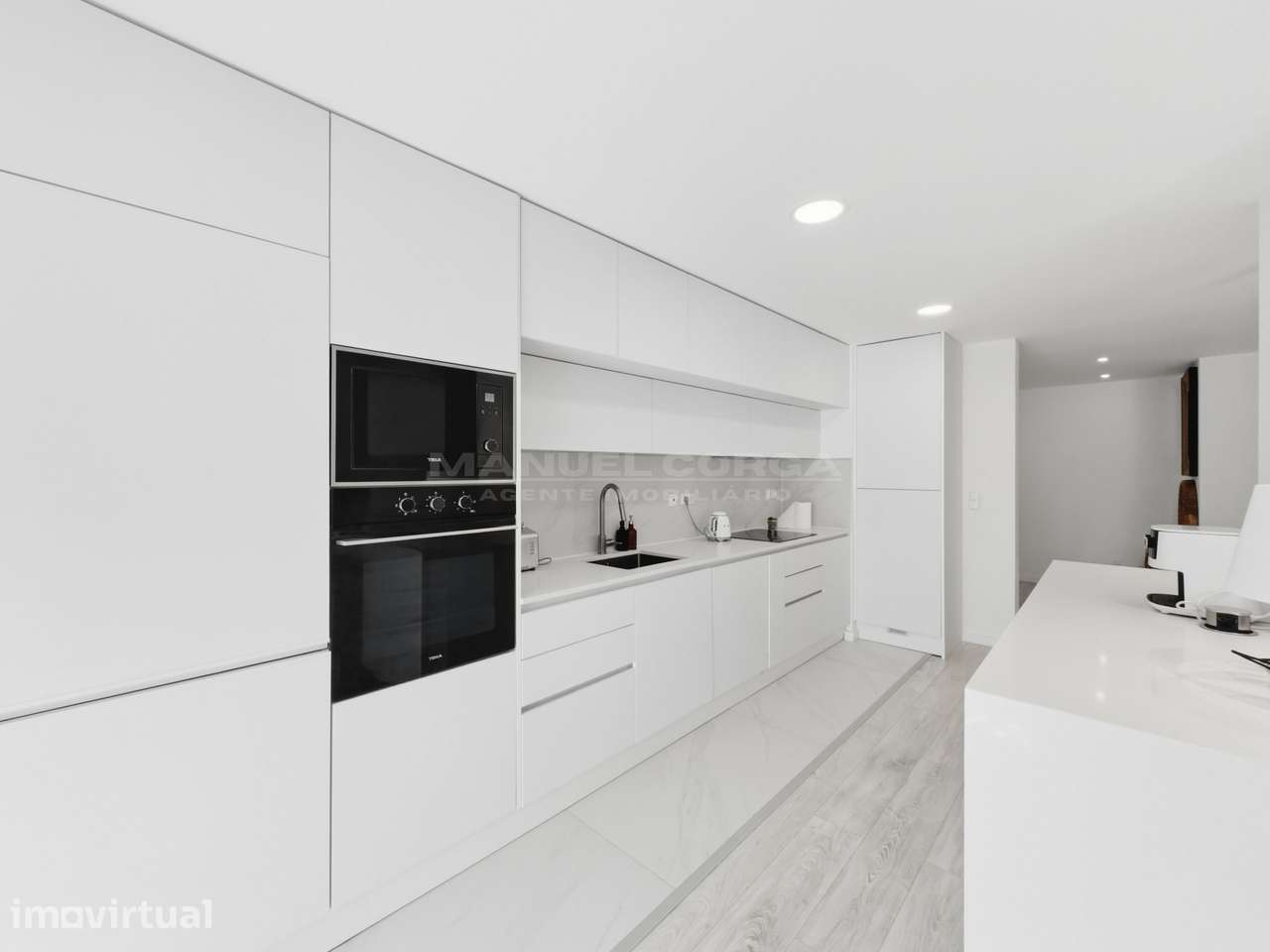 Apartamento T2 com + 1 divisão na Venda do Pinheiro - Grande imagem: 3/34