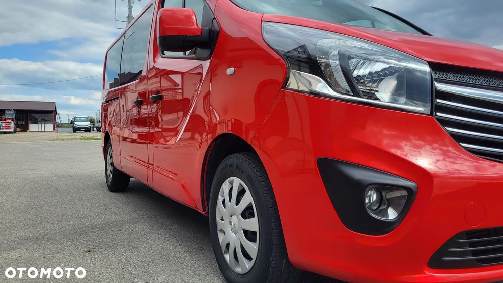 Opel Vivaro - 11