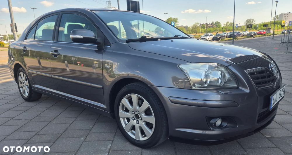 Toyota Avensis 2.0 VVT-i Executive - 7