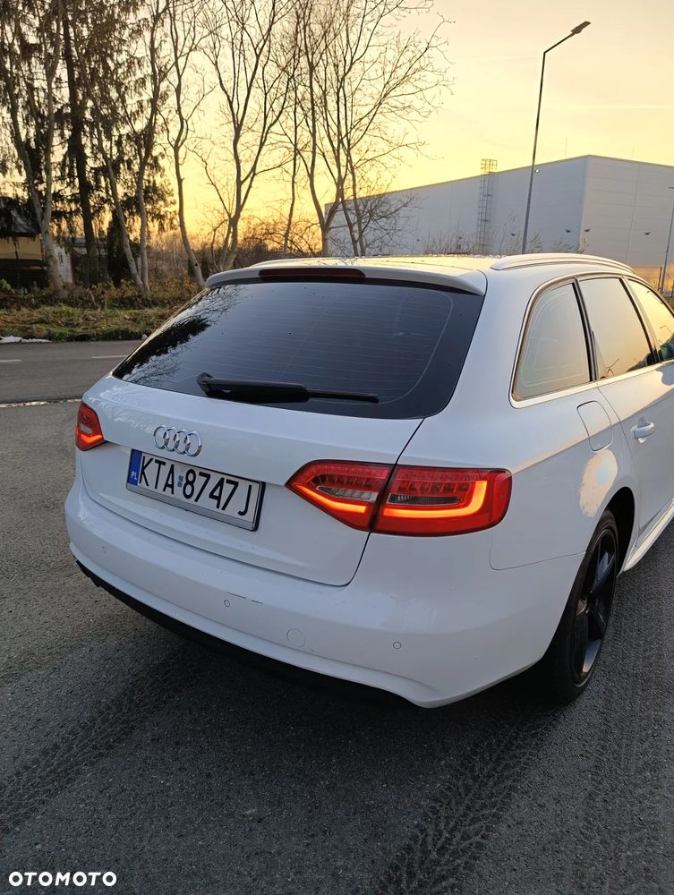 Audi A4 Avant 2.0 TDI - 9