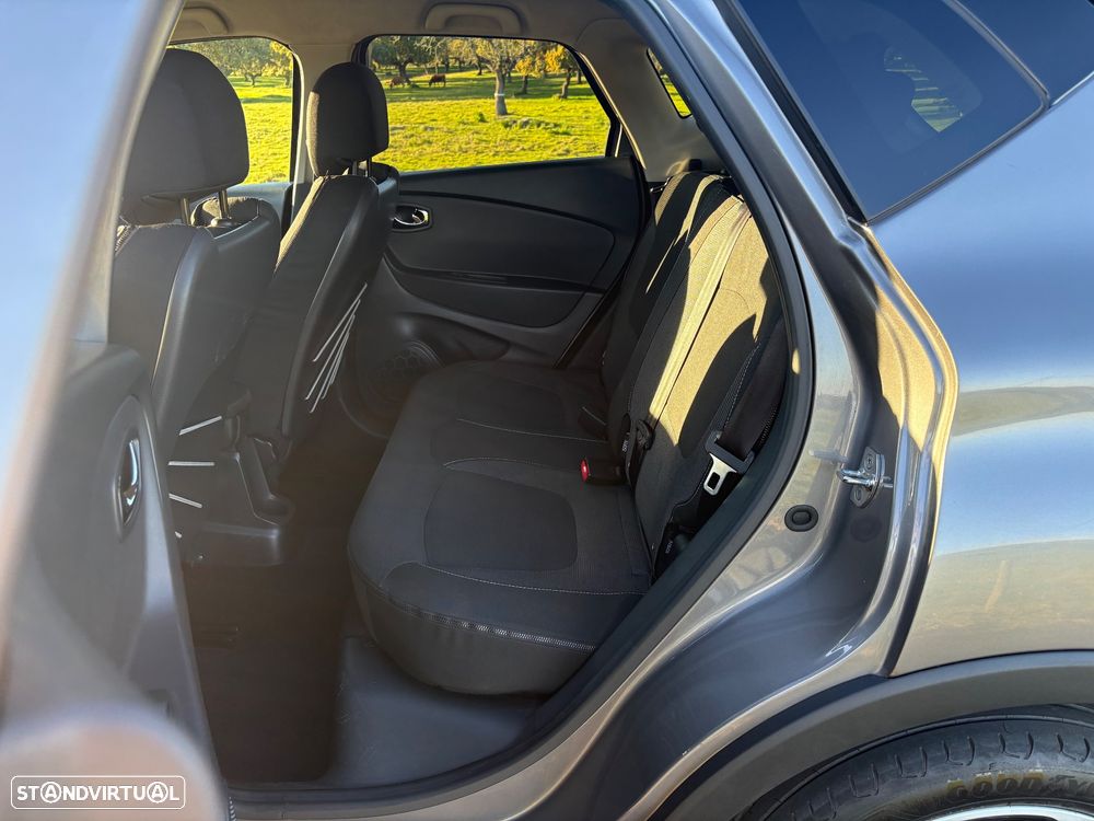 Renault Captur 1.5 dCi Sport - 23
