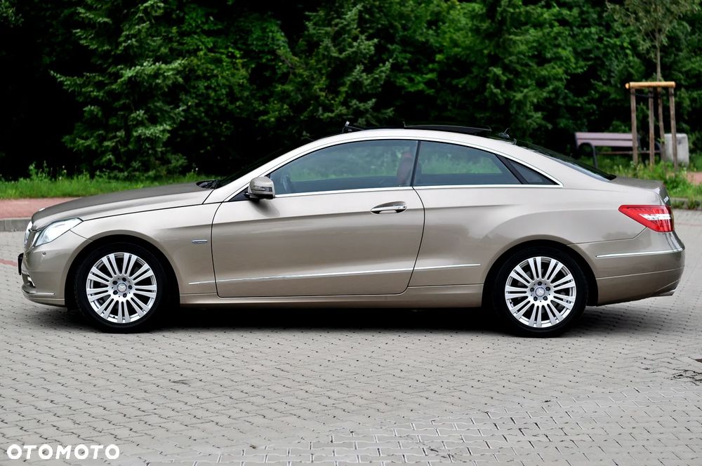 Mercedes-Benz Klasa E 350 CGI BlueEFFICIENCY 7G-TRONIC Avantgarde - 8