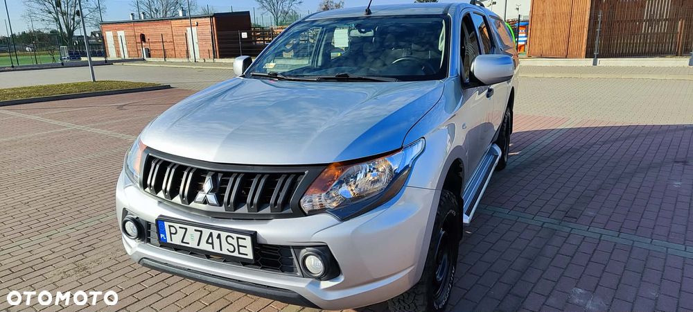 Mitsubishi L200 Pick Up 4x4 S&S Double Cab Basis - 2