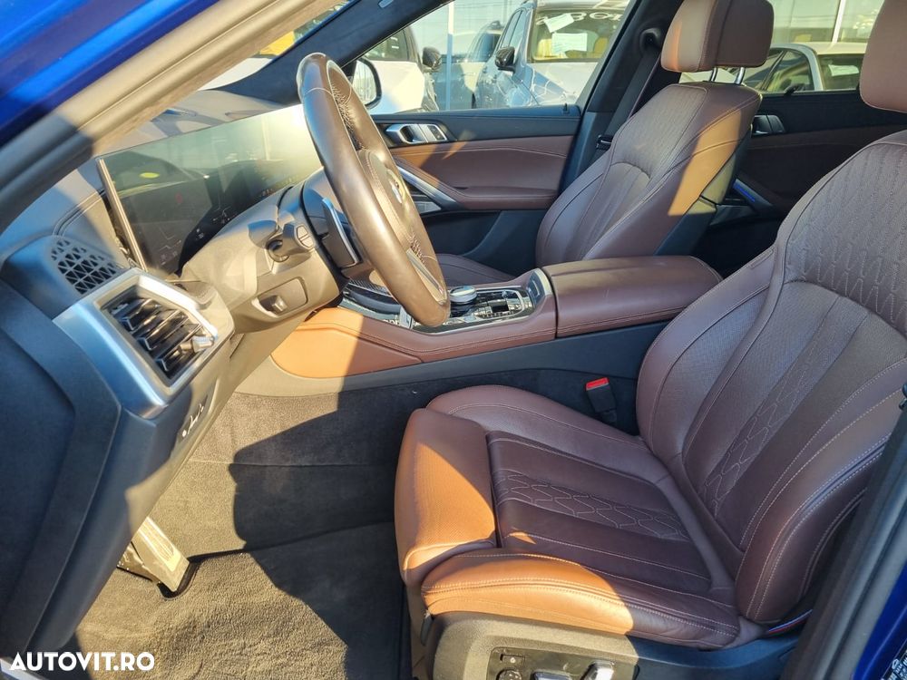 BMW X6 xDrive40i AT MHEV - 16