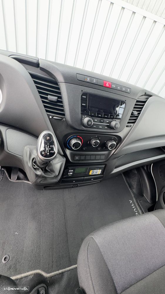 Iveco 35C18 3.0 C/FRIO -22 - 10