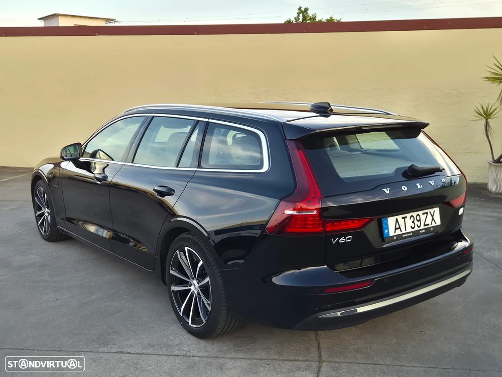 Volvo V60 2.0 T6 AWD TE Core - 4