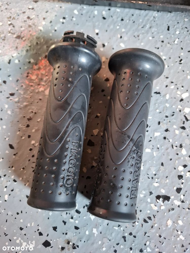 Piaggio X10 125 350 500 kierownica manetka - 2