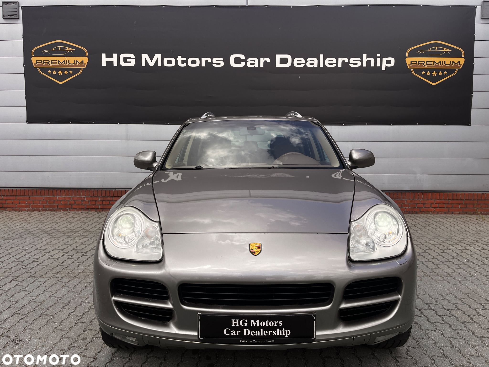 Porsche Cayenne Standard - 23