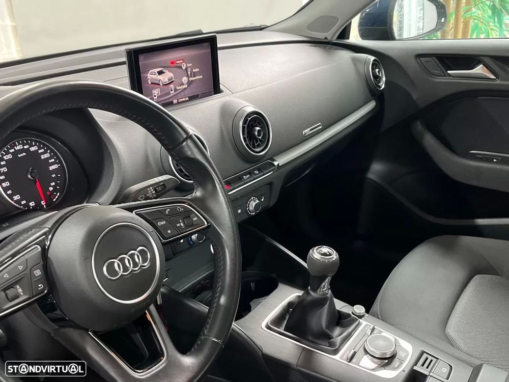 Audi A3 Sportback 30 TDI Sport - 10