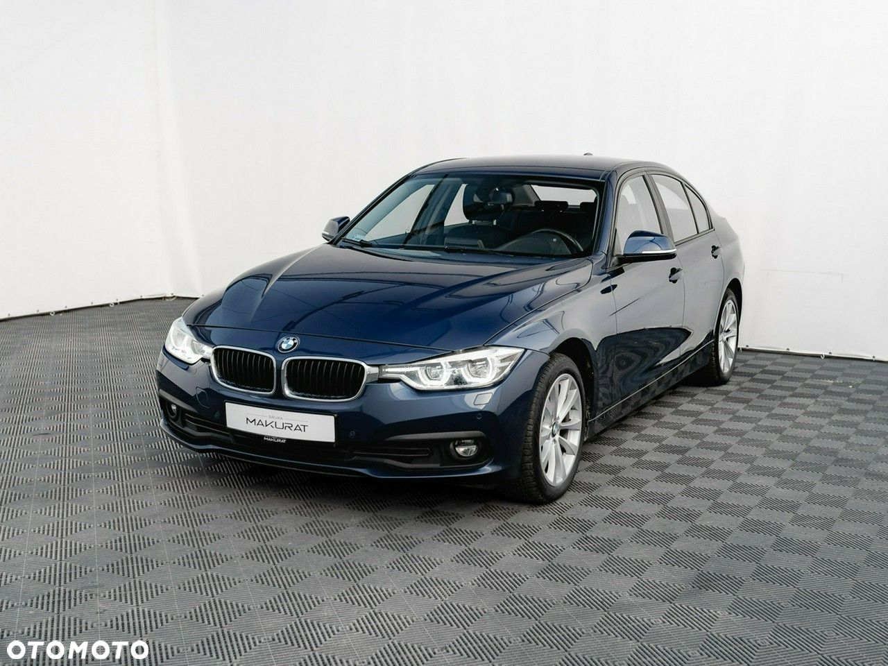 BMW Seria 3 330i xDrive Advantage - 3