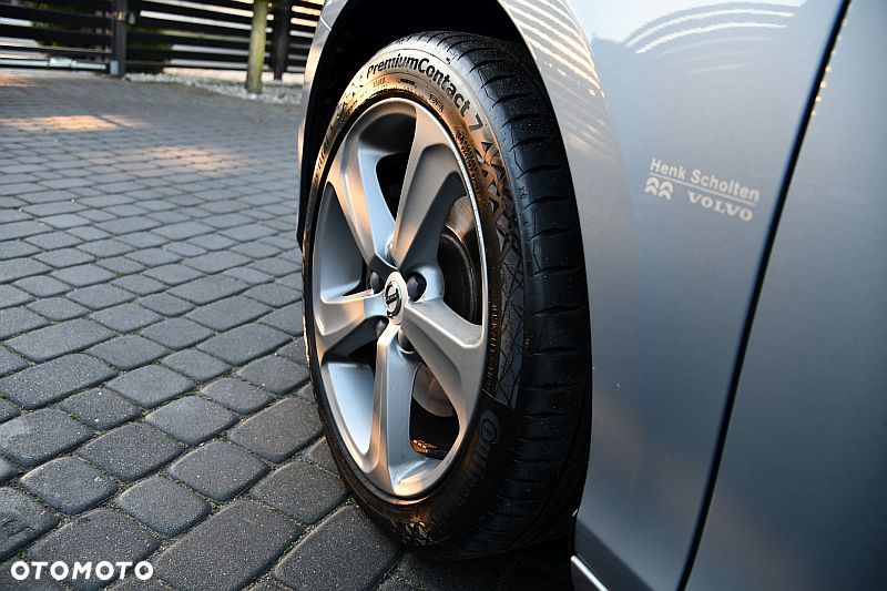 Volvo V40 T3 Drive-E Momentum - 34